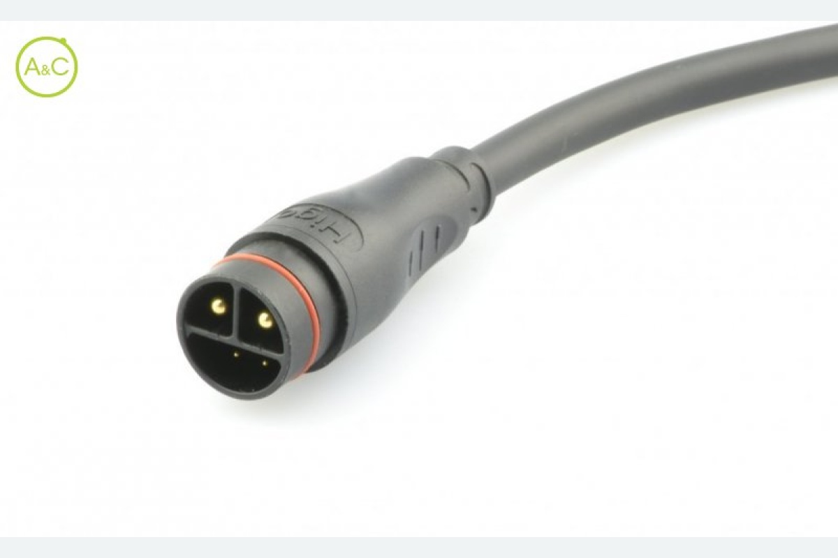 Der kompakteste Higo-Batteriesteckverbinder mit integrierter Dichtung